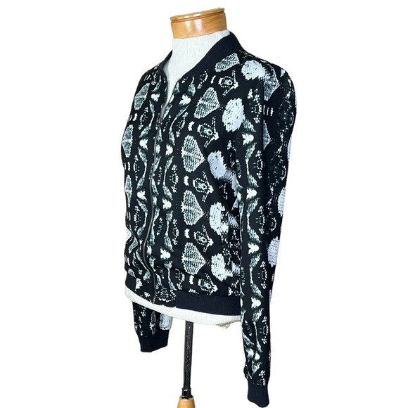 WII By Walter Baker Reptile Print Bomber Zip Front Jacket Small EUC - Picture 13 of 13